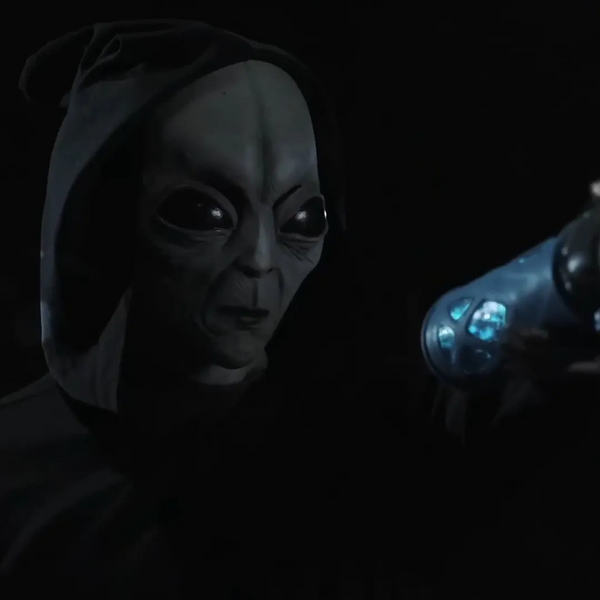 File:Alien Daniel Vincent Gordh.webp